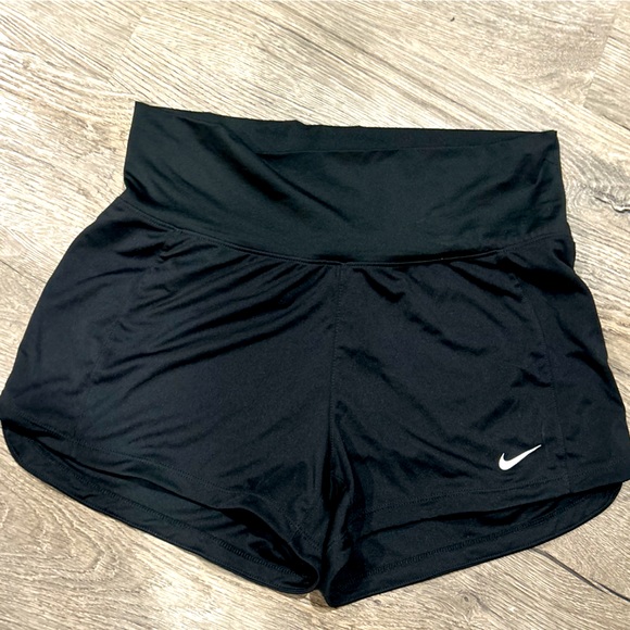 Nike shorts - Picture 1 of 1